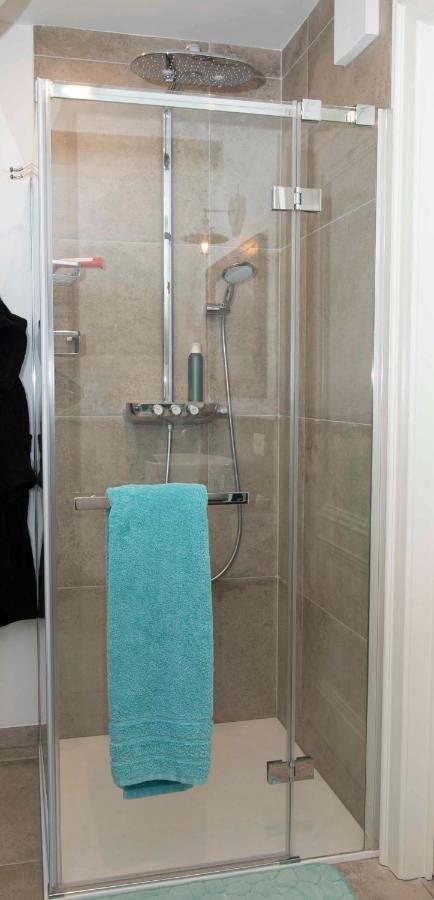 Studiobeerse Met Sauna Zwembad En Spa Apartment Bagian luar foto
