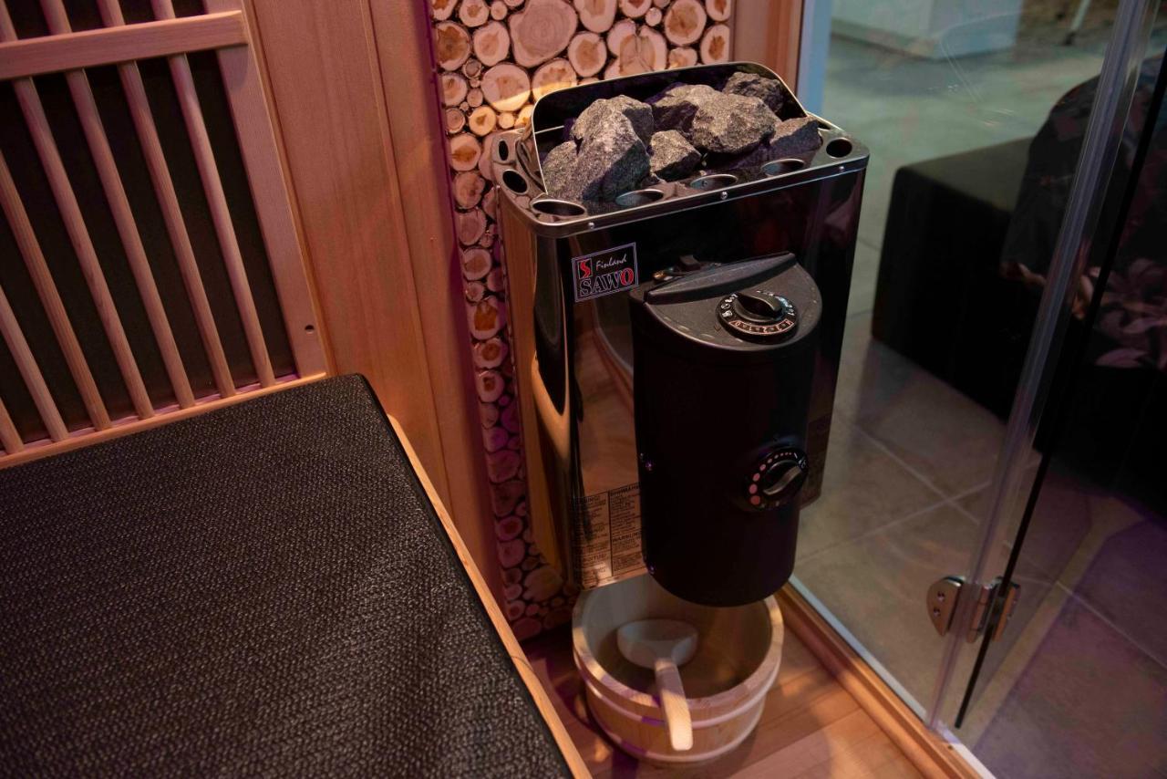 Studiobeerse Met Sauna Zwembad En Spa Apartment Bagian luar foto