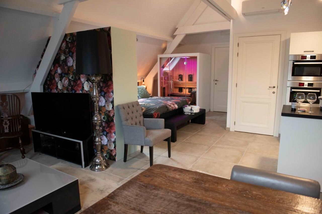 Studiobeerse Met Sauna Zwembad En Spa Apartment Bagian luar foto